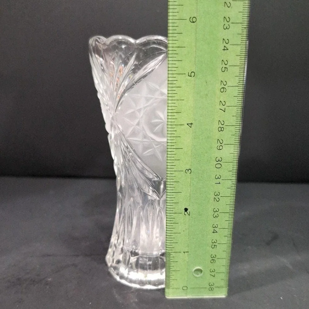 Hobstar Crystal Flare Vase, Star‎ of David Cut Design, Frosted Flower Holder